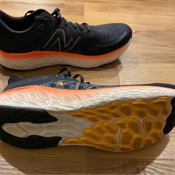 New Balance Fresh Foam 1080 v12 size 13 mens - Picture 4 of 11